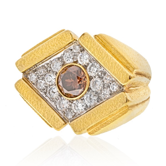 David Webb 18K Yellow Gold Champagne Round Diamond Cocktail Ring - Picture 5 of 5